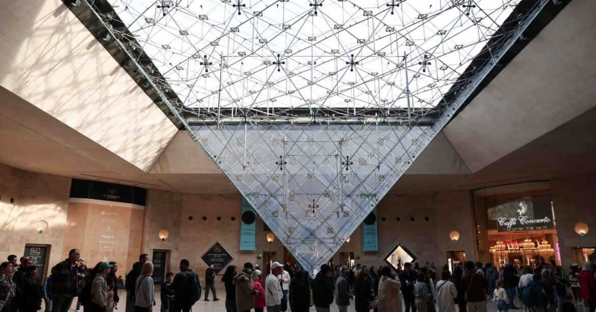2 more suspects charged in Louvre heist – POLITICO