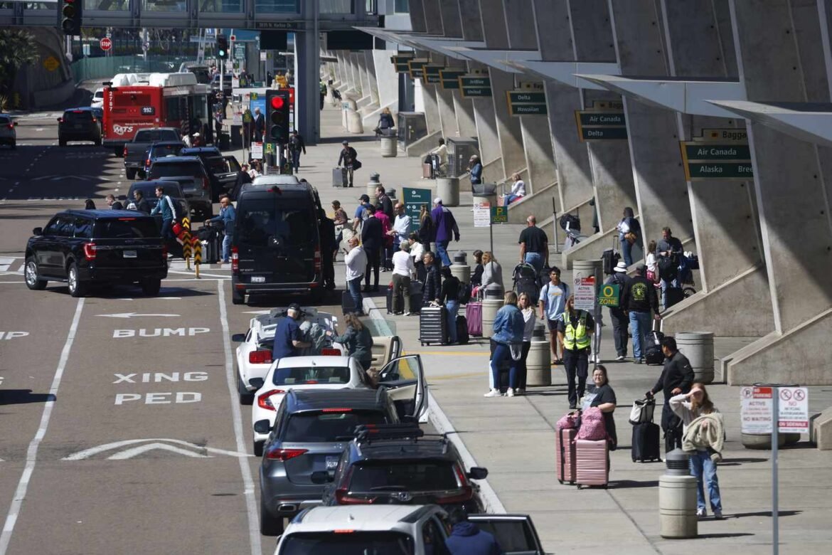 Expedia, AirBnb Say Americans Are Showing 'Strength' and Booking Trips