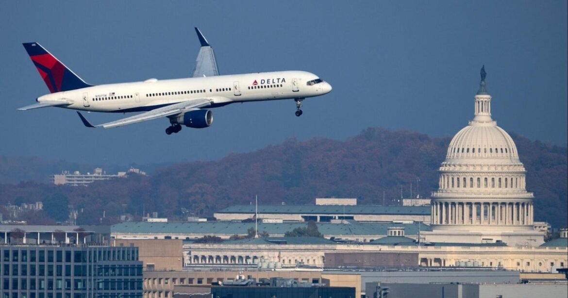 Flight delays mounting across U.S. airports as longest government shutdown continues