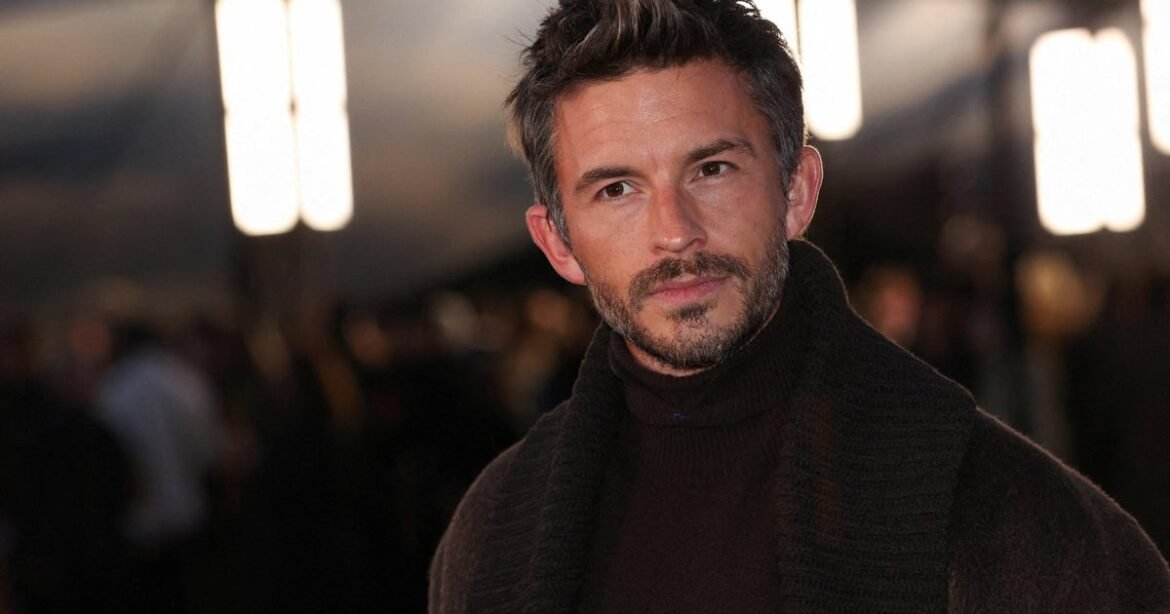 Jonathan Bailey is People magazine 2025 Sexiest Man Alive