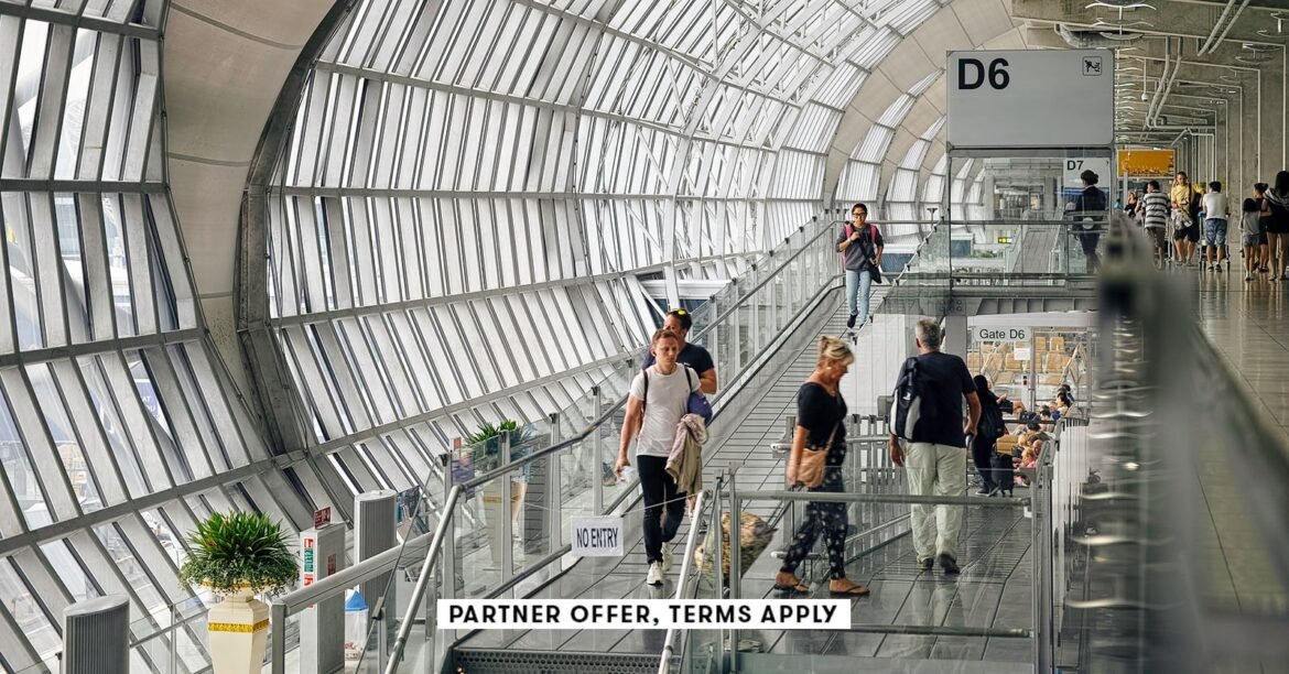 Points and miles travel deals for November: Earn rewards with these offers