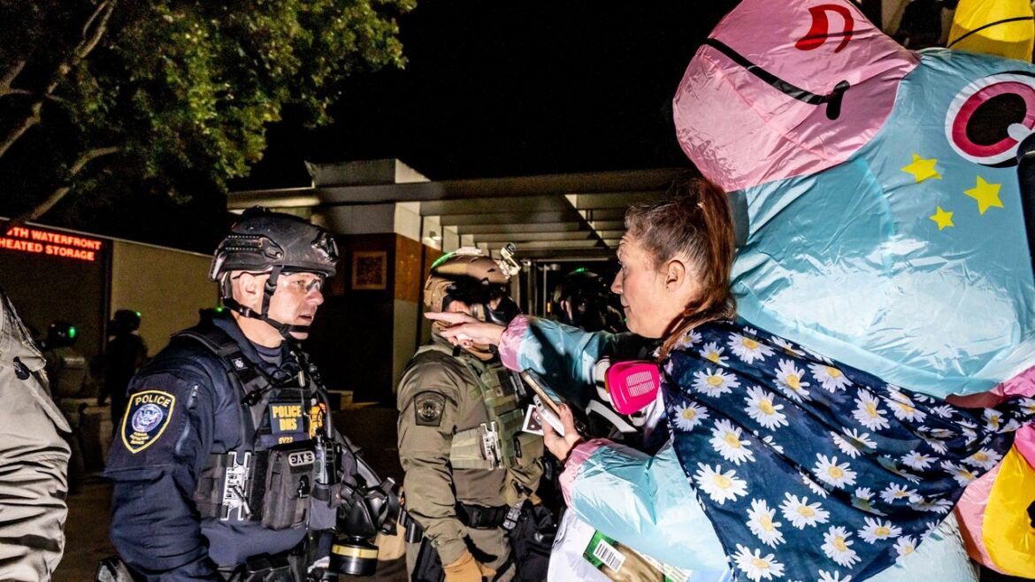 Portland Prepares for Invasion | The New Yorker