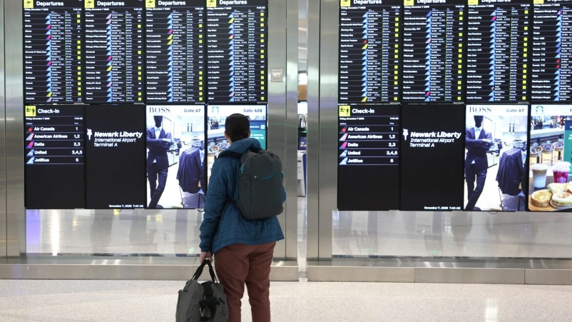 Travel tips for flight cancellations during the government shutdown : NPR