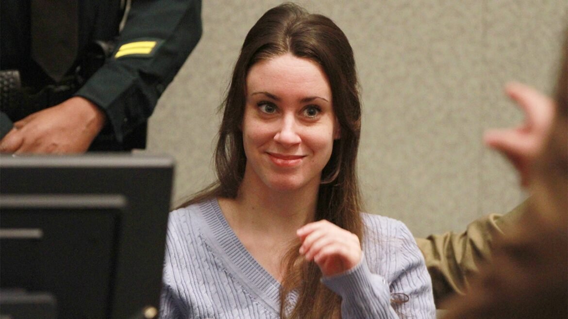 Casey Anthony slams federal authorities in Renee Nicole Good case