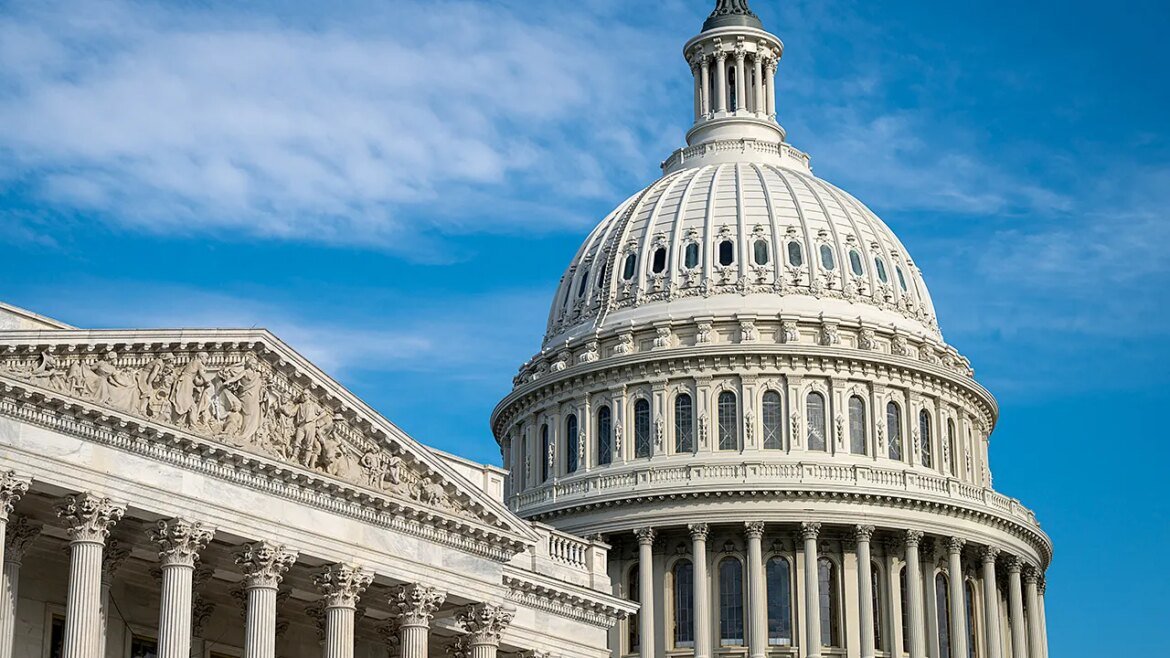 Democrats lead midterm poll 48% to 43% over Republicans in new survey