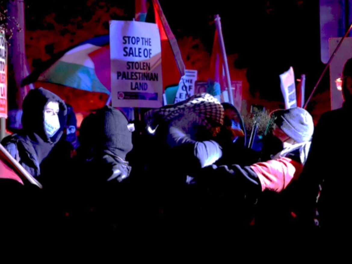 Dentist at center of fracas outside NJ synagogue wins last-minute pardon • New Jersey Monitor