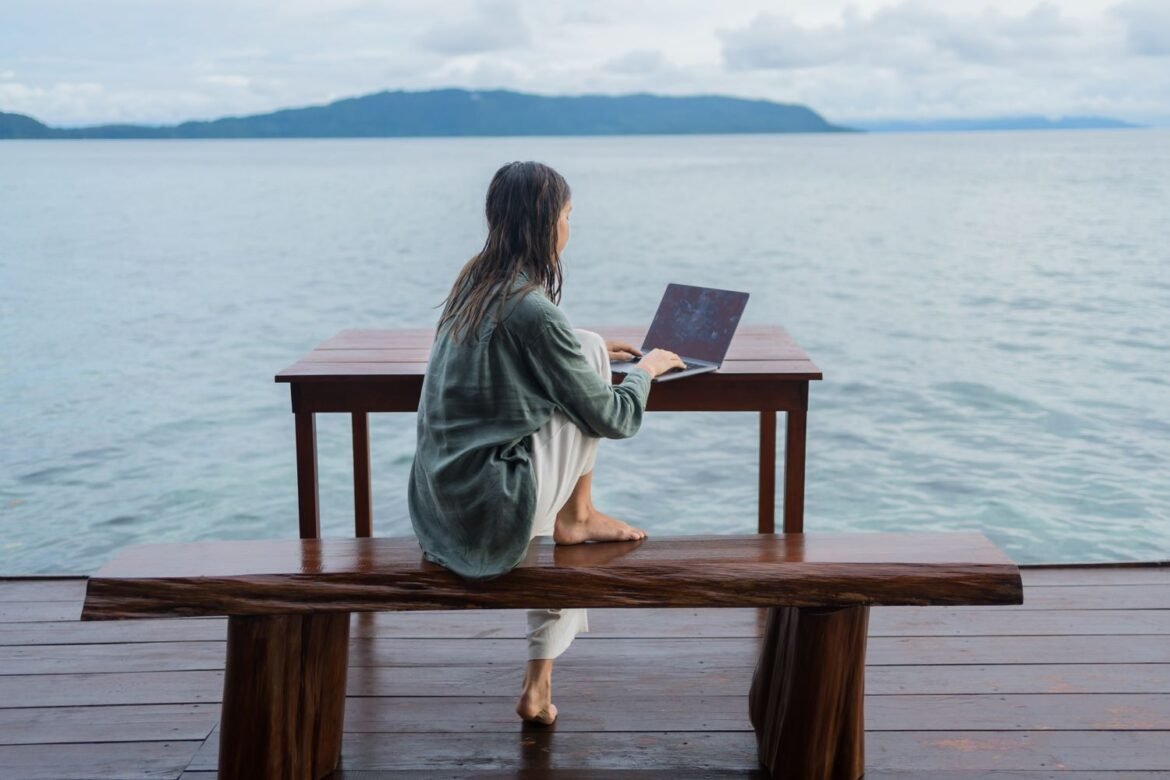 Digital Nomads Can Choose These 4 Sun-Soaked Destinations for Relaxed Living