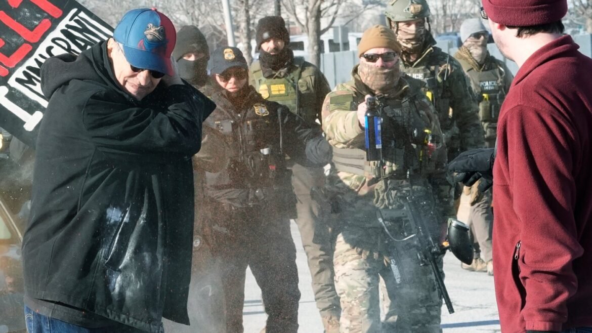 Federal immigration officers lack urban training for ongoing Minneapolis operation : NPR