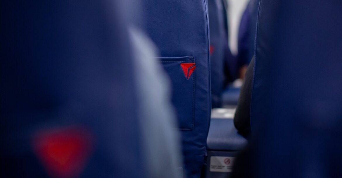 Flight costs: How airlines turned “premiums” into profits