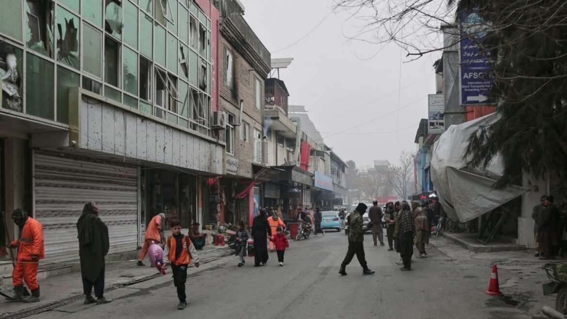 ISIL claims Kabul attack on Chinese restaurant that killed seven people | Taliban News