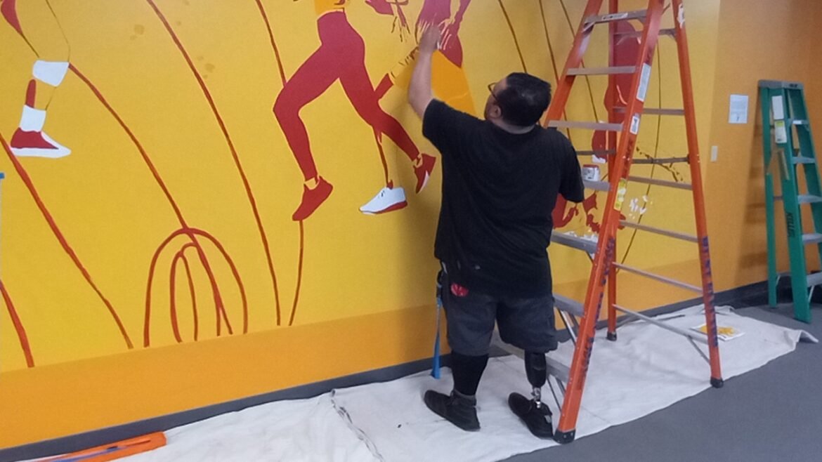 Indigenous artist born with one arm, one leg creates colorful world (Enable: The Disability Podcast)