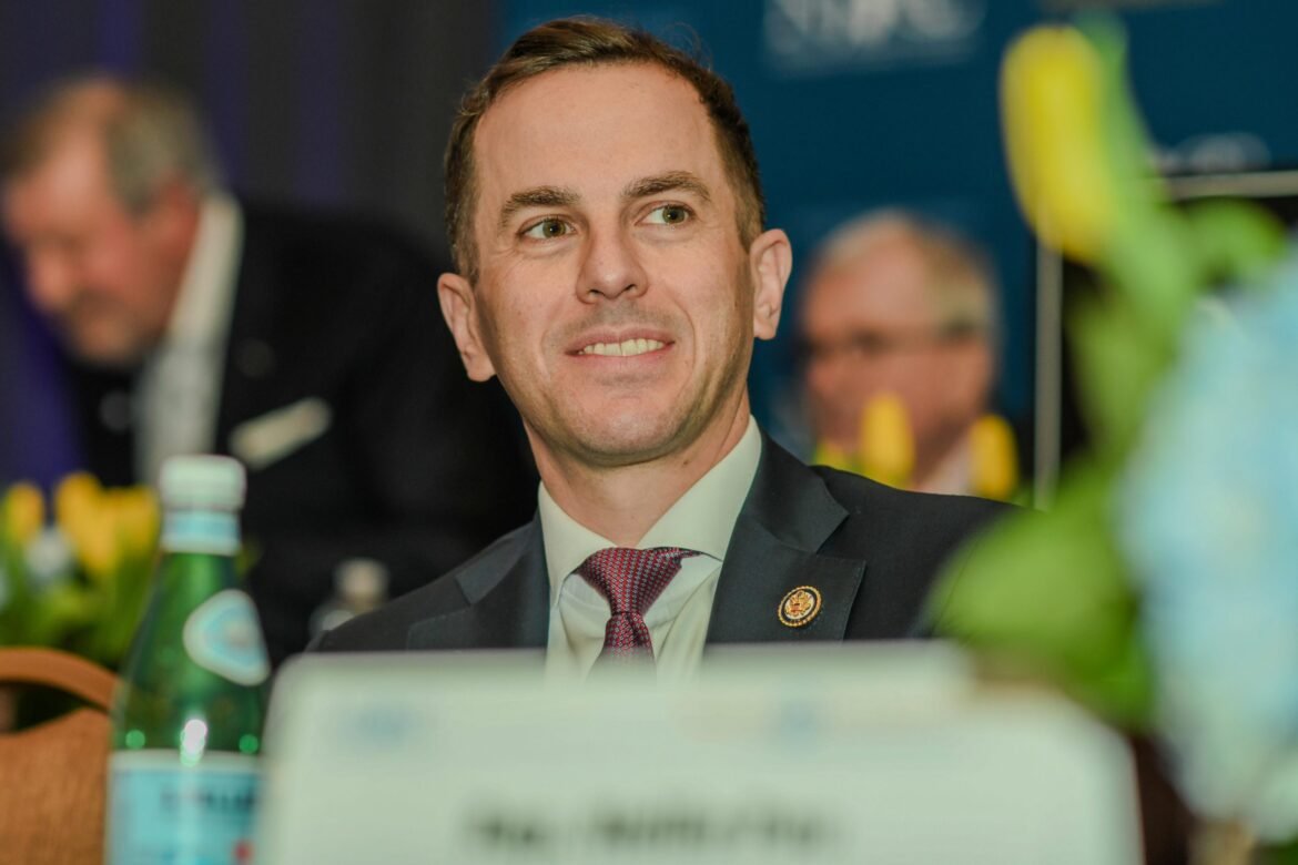 Menendez picks up support from two unions that stayed neutral in 2024