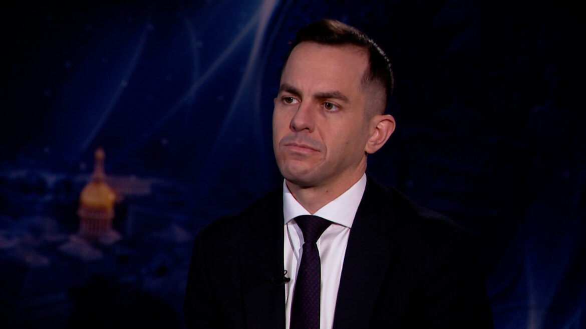 NJ Spotlight News Menendez calls ICE 'out of control' amid funding shutdown threat