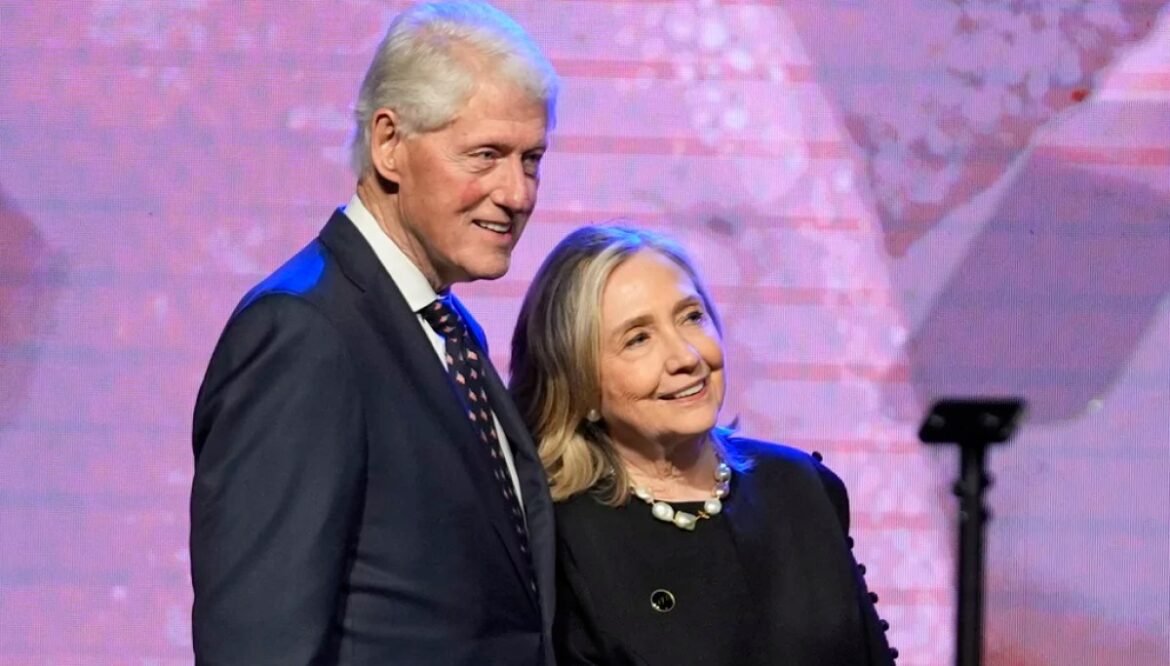Oversight committee threatens Clintons with contempt
