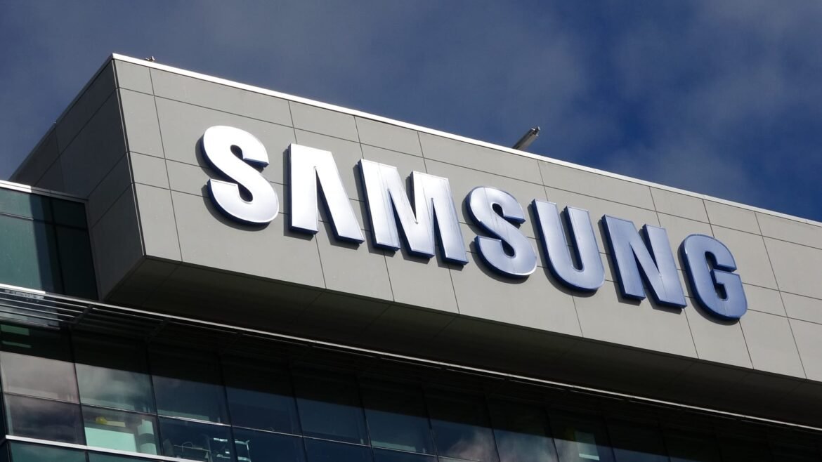 Samsung Electronics estimates nearly three-fold profit surge as memory prices skyrocket