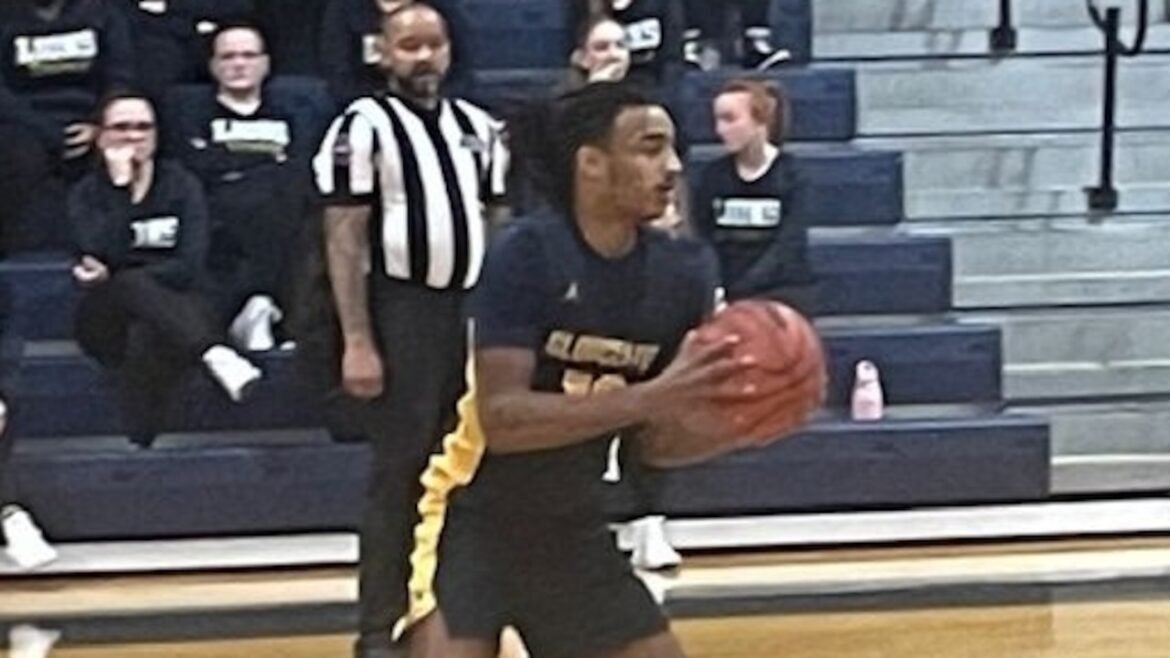 Smith records another double-double as Gloucester beats Paulsboro - Boys basketball