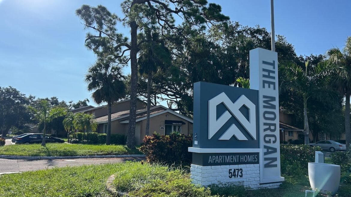 St. Petersburg tenants want the city to buy their troubled apartment complex