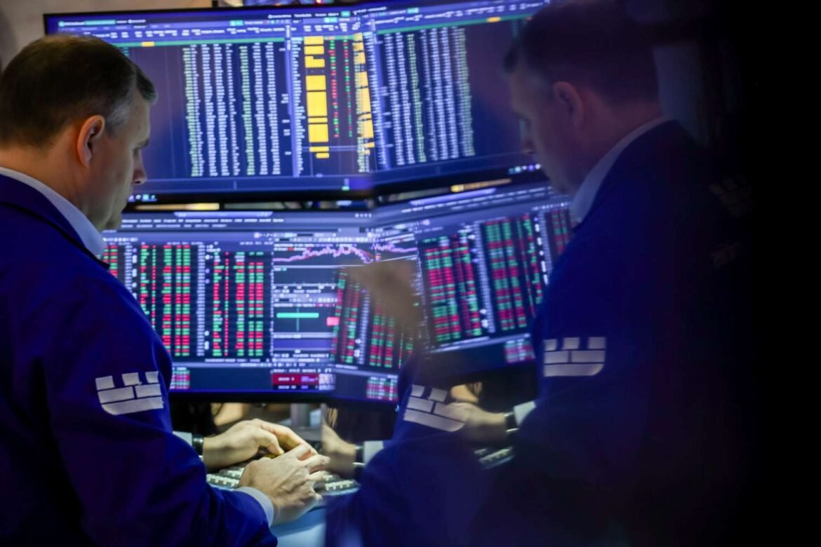 Stock Indexes Open Mixed, Little Changed After Dow Hits New All-Time High