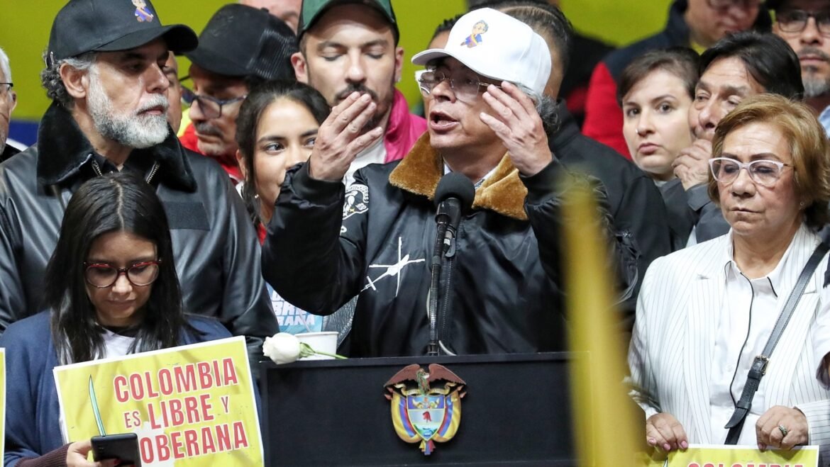 Trump invites Colombian president to White House after threatening his country with military strike : NPR