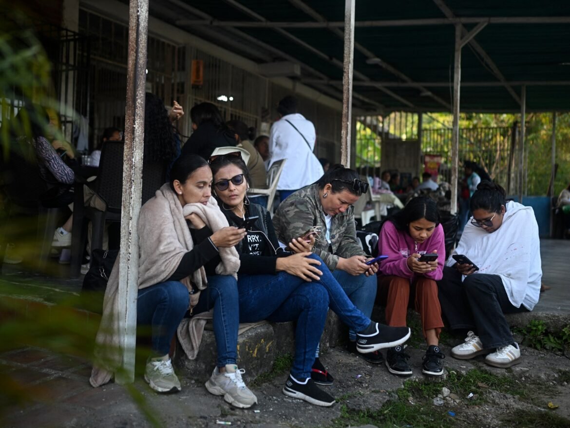 Venezuela says over 100 political prisoners released; pope meets Machado | Nicolas Maduro News