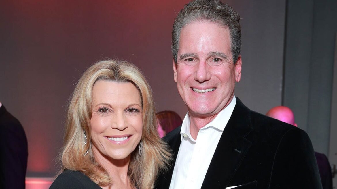 'Wheel' host Vanna White announces surprise marriage to longtime partner