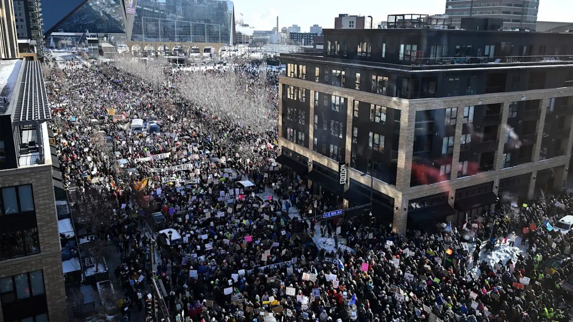 Why CEOs pushing back on ICE could be ‘a tipping point’