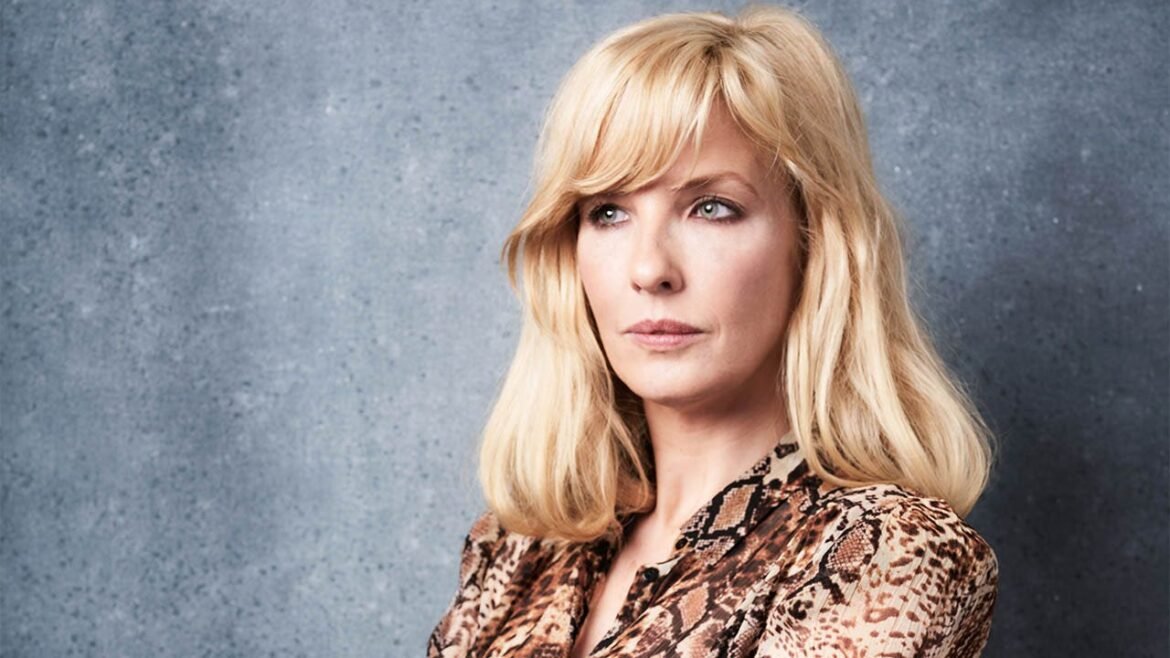'Yellowstone' star Kelly Reilly breaks silence on off-screen drama