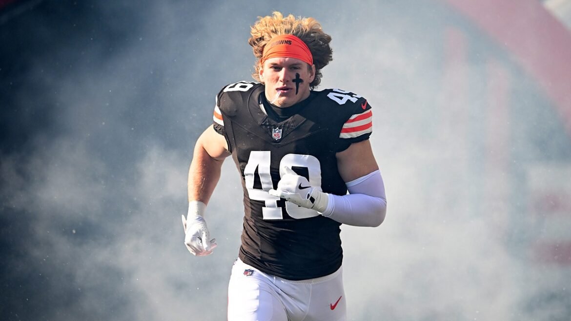 Browns' Carson Schwesinger named 2025 NFL Defensive Rookie of the Year