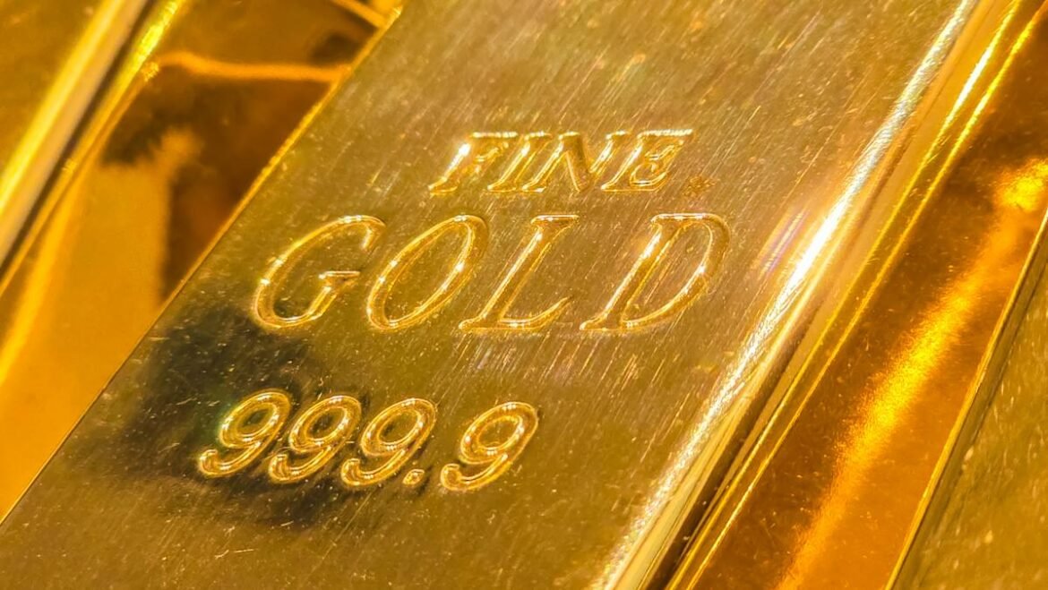 Gold drops to $4,900 — but one analyst says the precious metal trade 'remains intact'
