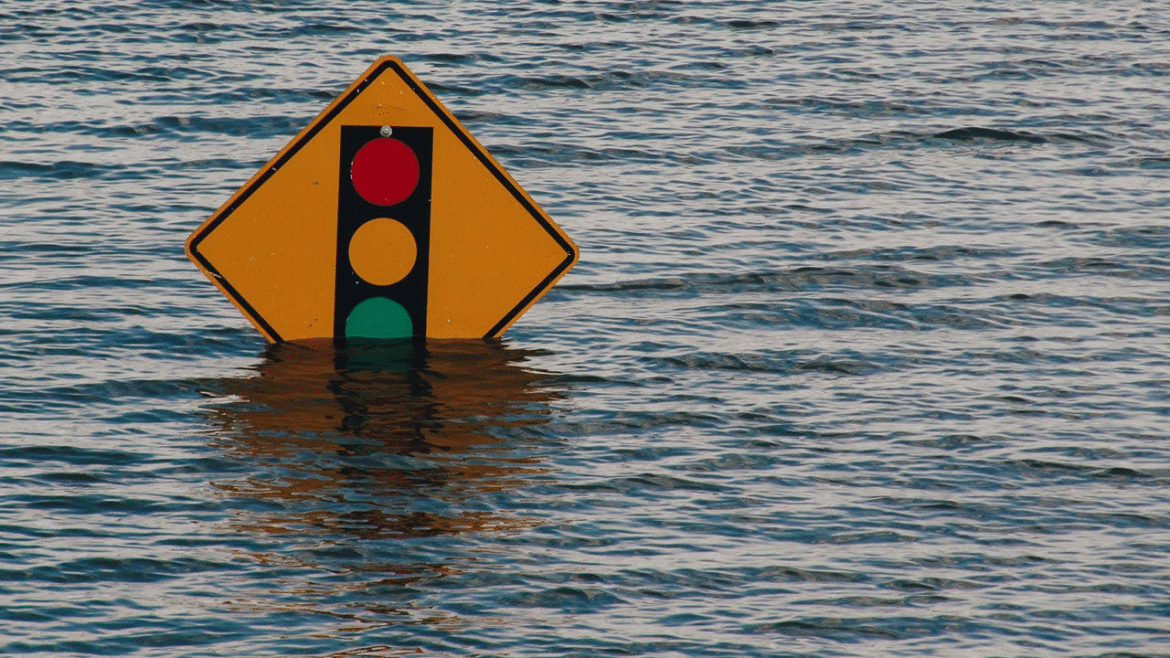 Holiday weekend forecast: Flash flood and severe...