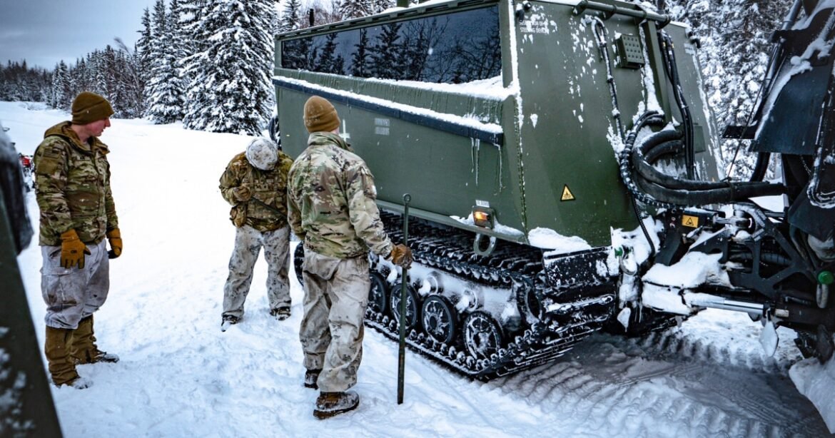 How U.S. troops train in the Arctic
