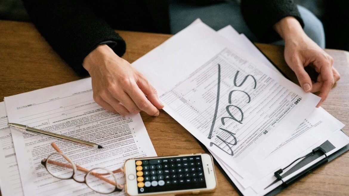 IRS impersonation scams surge targeting 2026 taxpayers during filing season