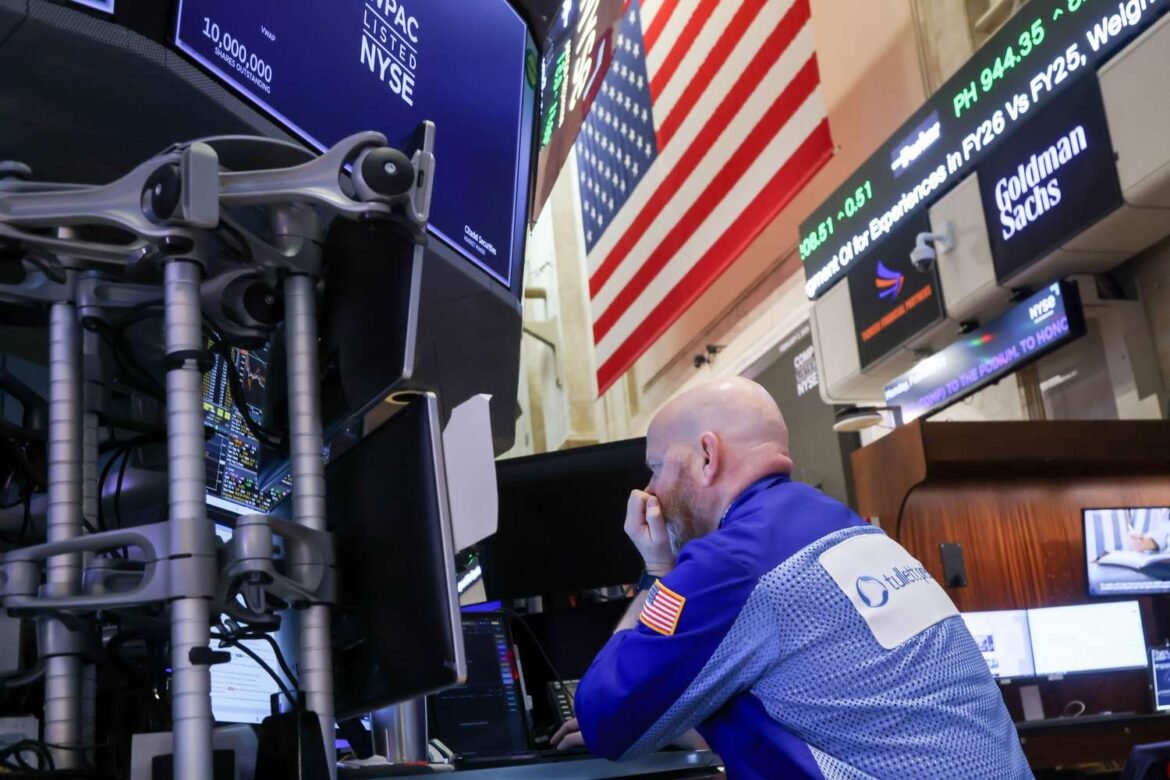 Indexes Rise at Open as Palantir Leads Tech Shares Higher; Gold, Silver Rebound