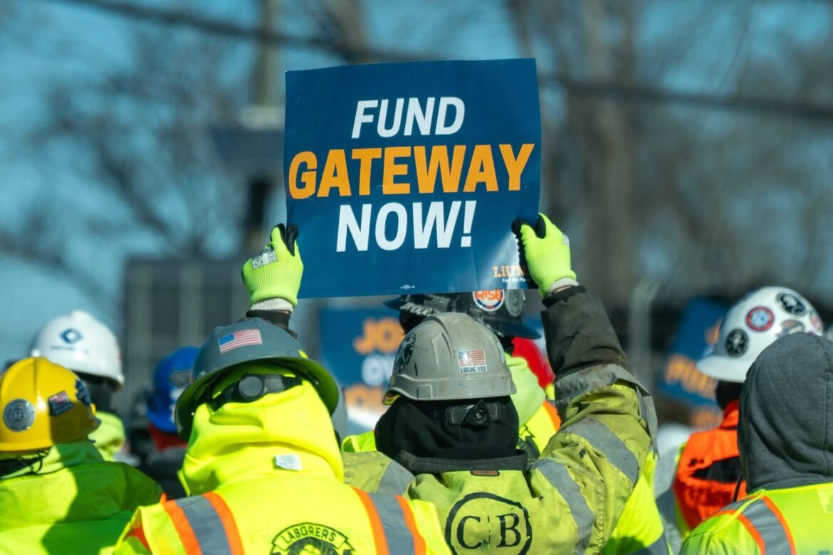 Judge allows Gateway project funding freeze to continue until Thursday • New Jersey Monitor