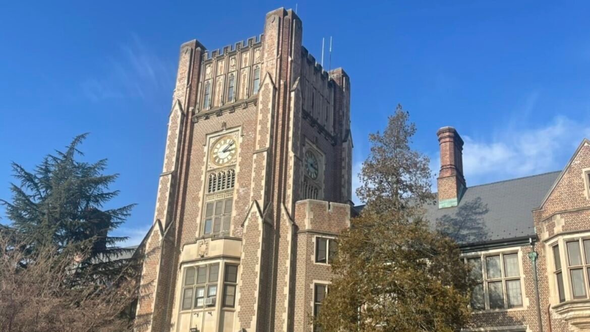 Junot Díaz’s 'Oscar Wao' removed from English class at NJ school : NPR