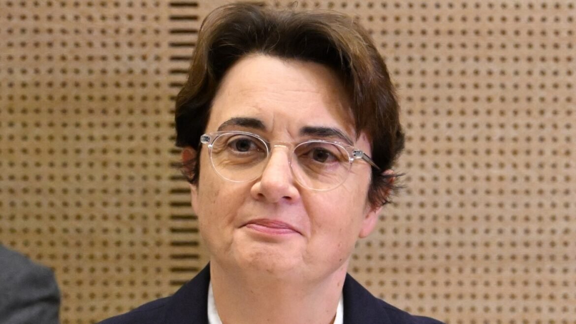 Louvre Museum director quits in wake of jewels heist in Paris : NPR