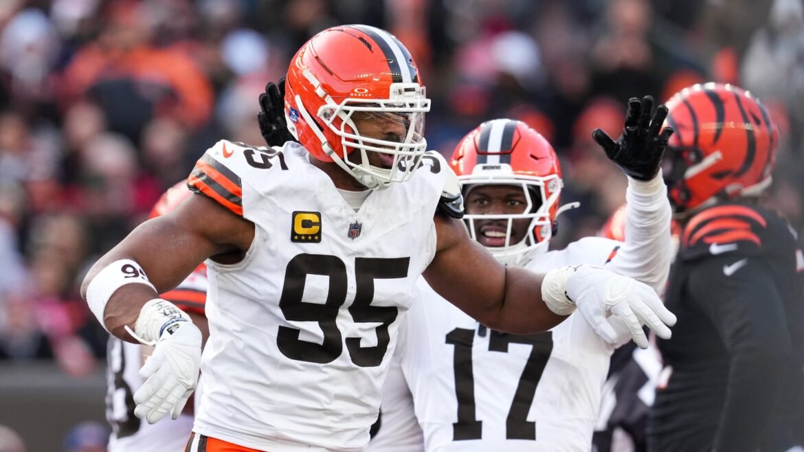 Myles Garrett to Attend Girlfriend Chloe Kim's Snowboarding Competition at 2026 Winter Olympics