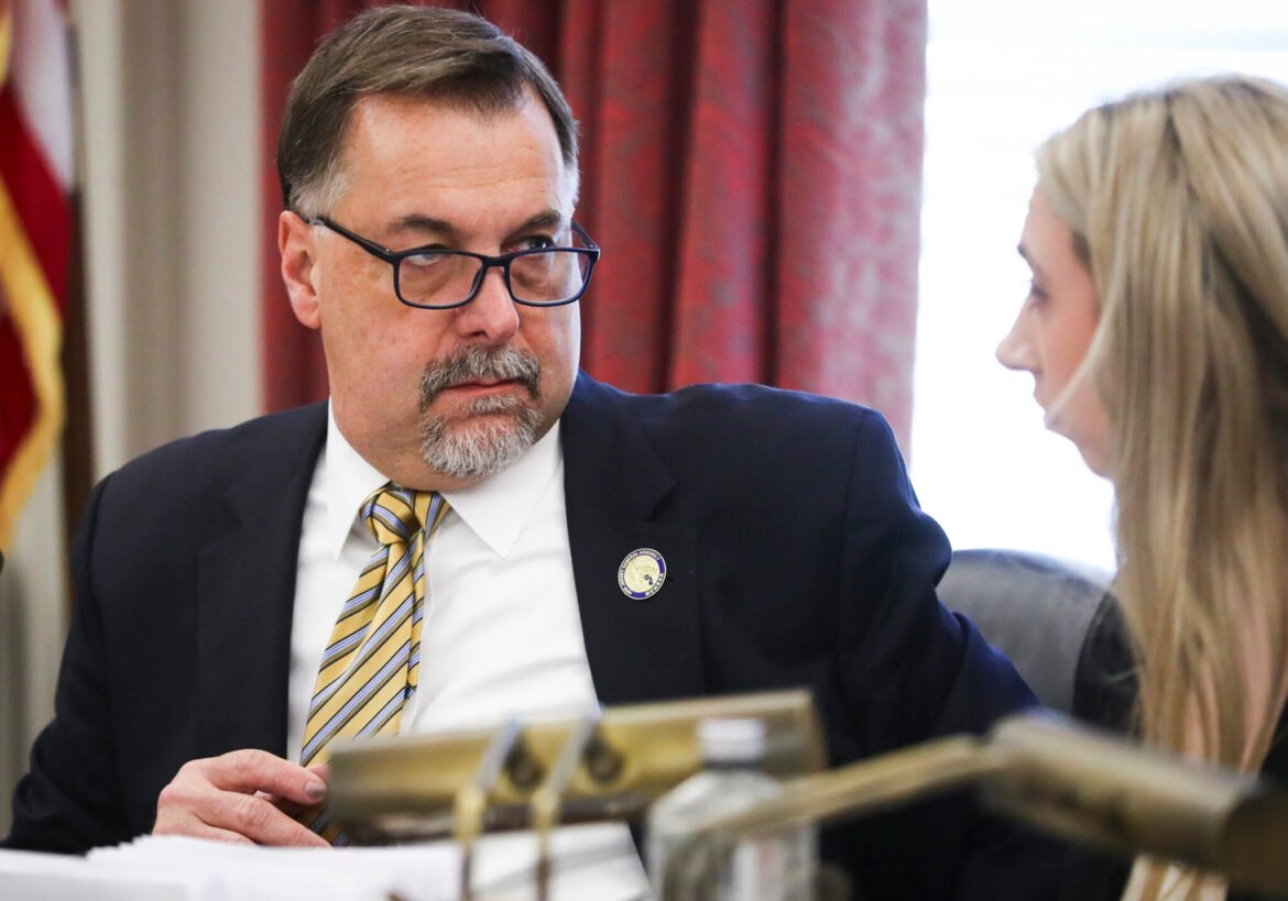 NJ lawmakers advance trio of immigration bills during tense meeting • New Jersey Monitor