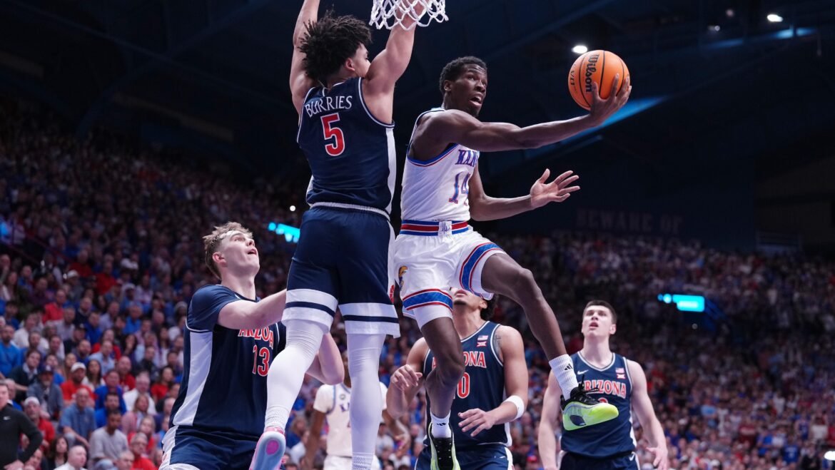 No. 1 Arizona Suffers 1st Loss of CBB Season as Kansas Completes Upset Without Darryn Peterson