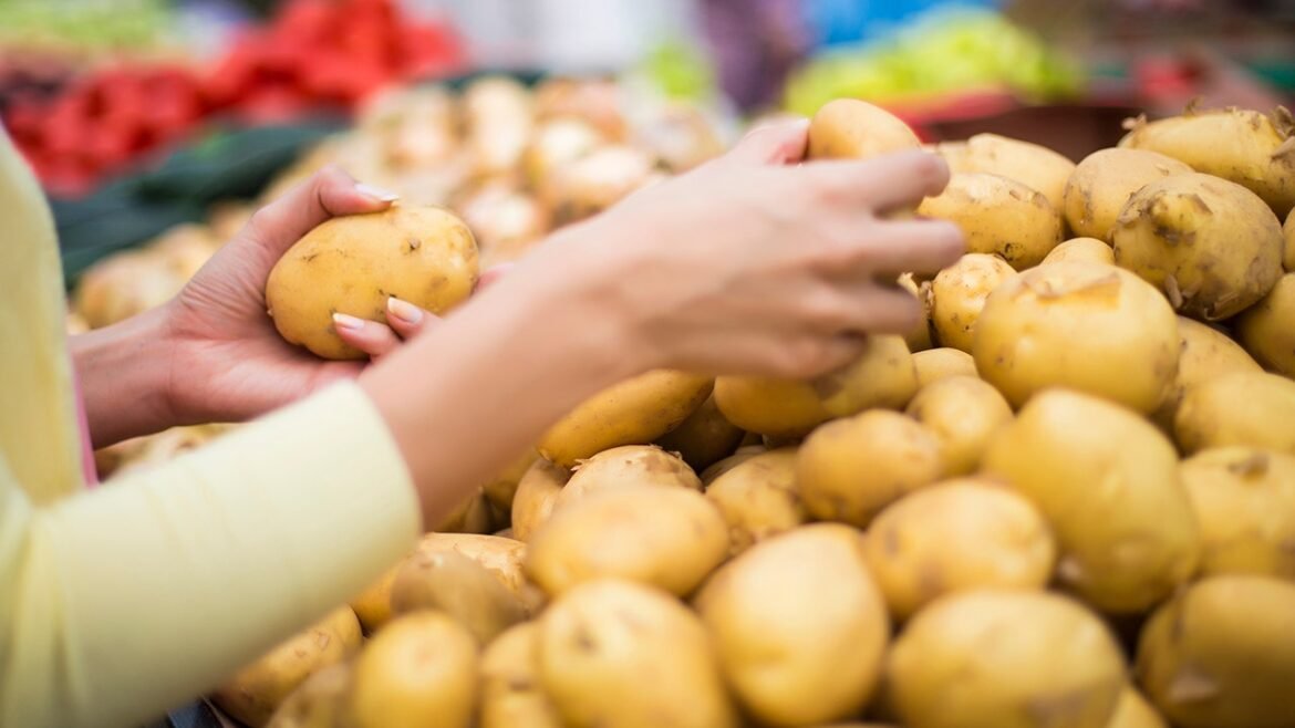Nutrition experts reveal simple trick for picking the healthiest potatoes