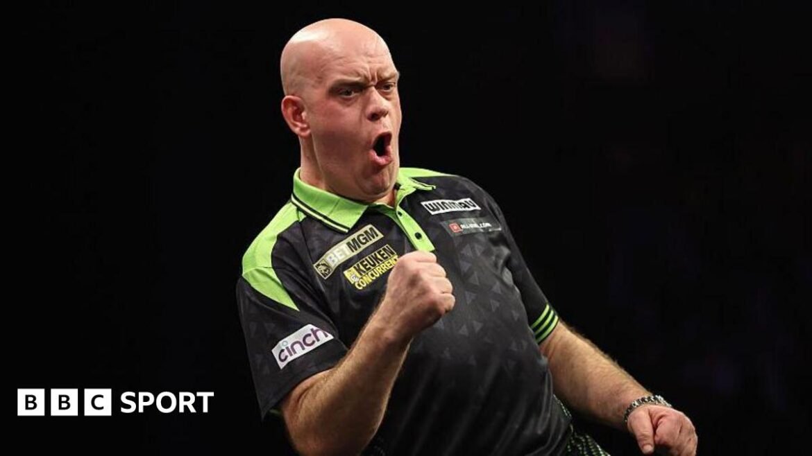 Michael van Gerwen celebrates