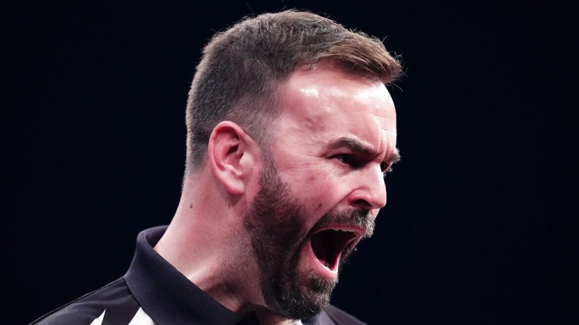 Ross Smith wins Players Championship 5 in Leicester as Chris Dobey makes nine-darter against Ricky Evans | Darts News