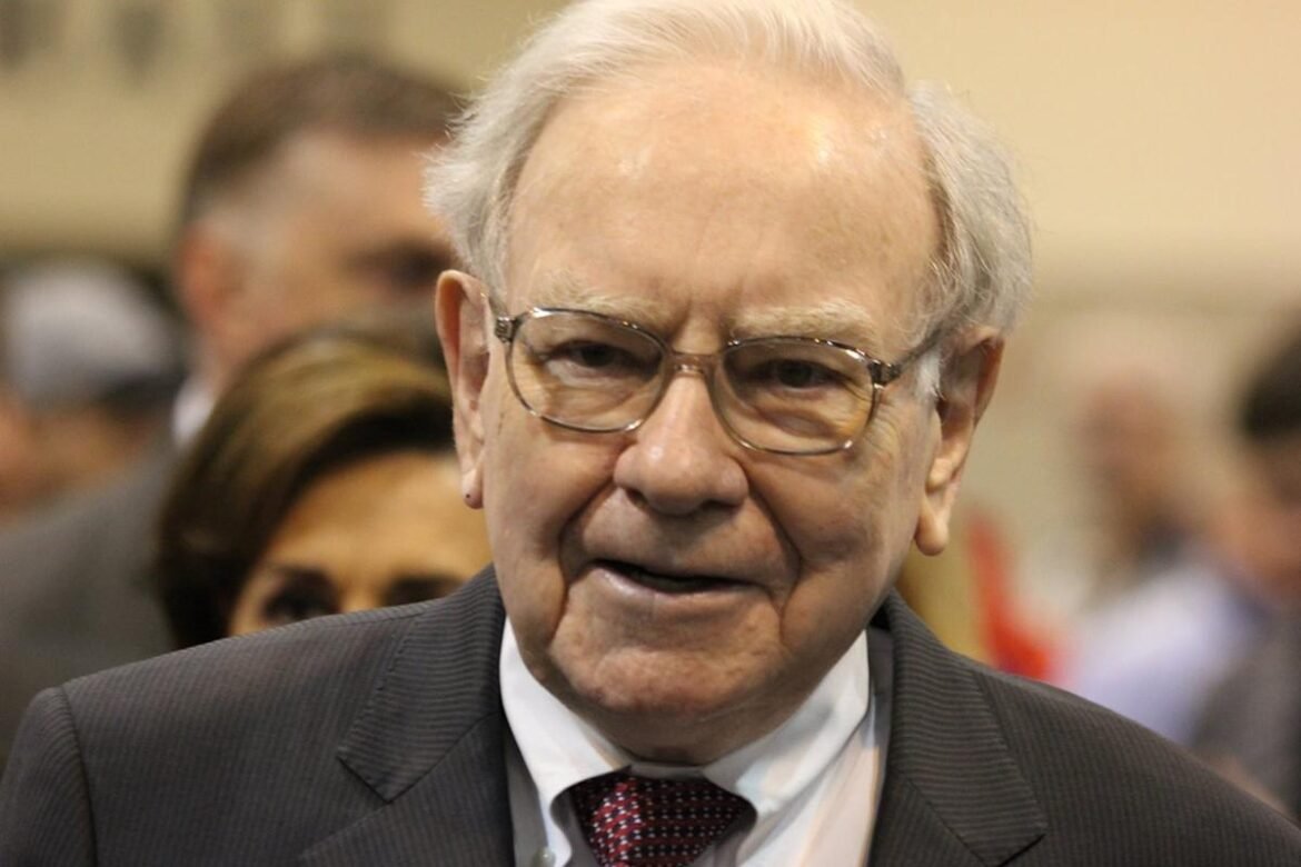 Should You Sell Your Stocks Right Now? Here's What Warren Buffett Recommends.