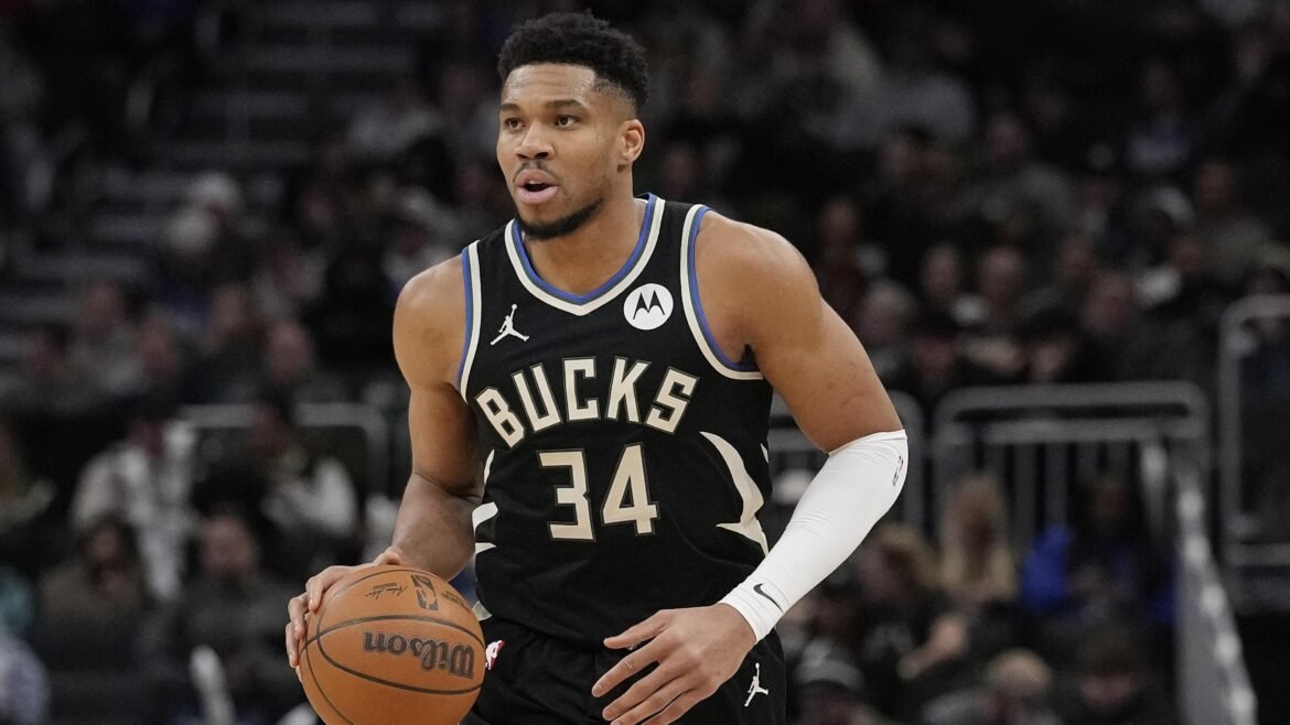 T-Wolves Reportedly Out on Giannis Trade After 'Very Aggressively Trying to Get' Bucks Star