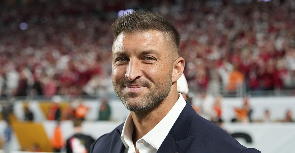 Tim Tebow Shouldn't Work With a Leftist on His Anti-Child Porn Bill