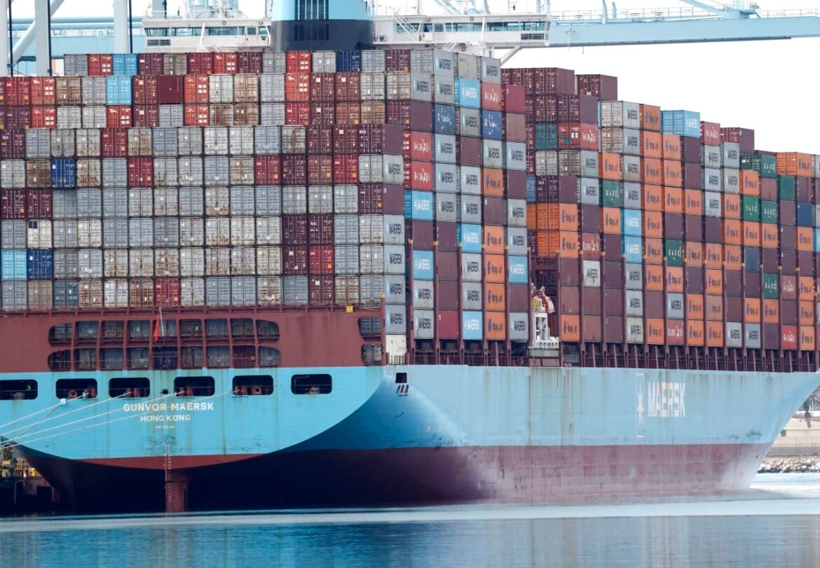 U.S. stock futures, dollar and bitcoin drop as investors await clarity on Trump’s latest tariff plans