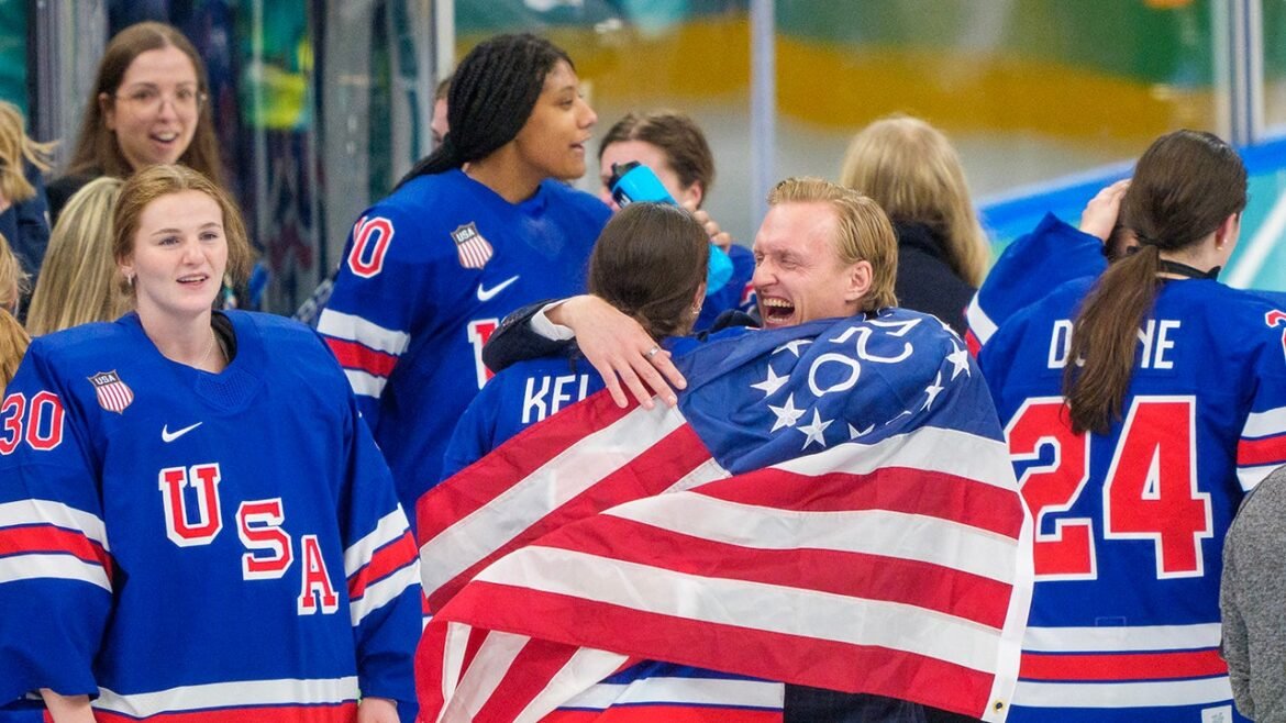 US women's hockey coach John Wroblewski's emotional moment recalled by player