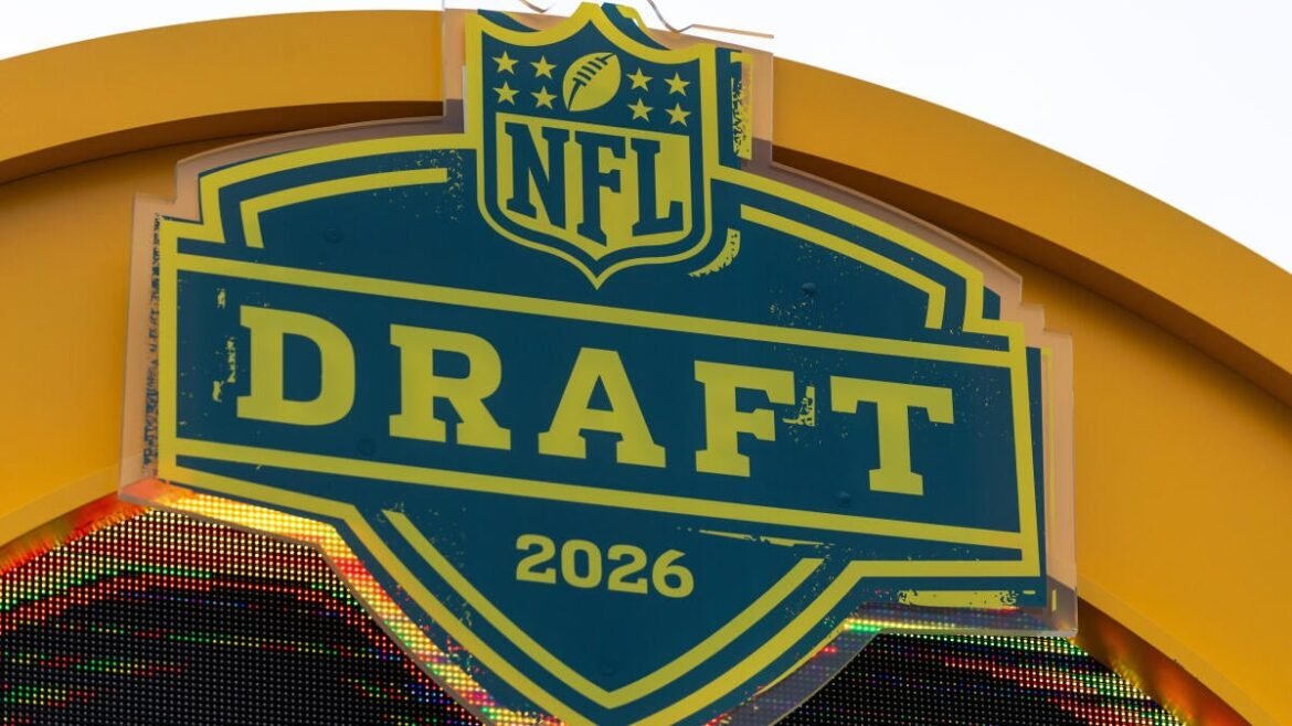 2026 NFL Draft visits tracker: Full list of top 30 prospects by team