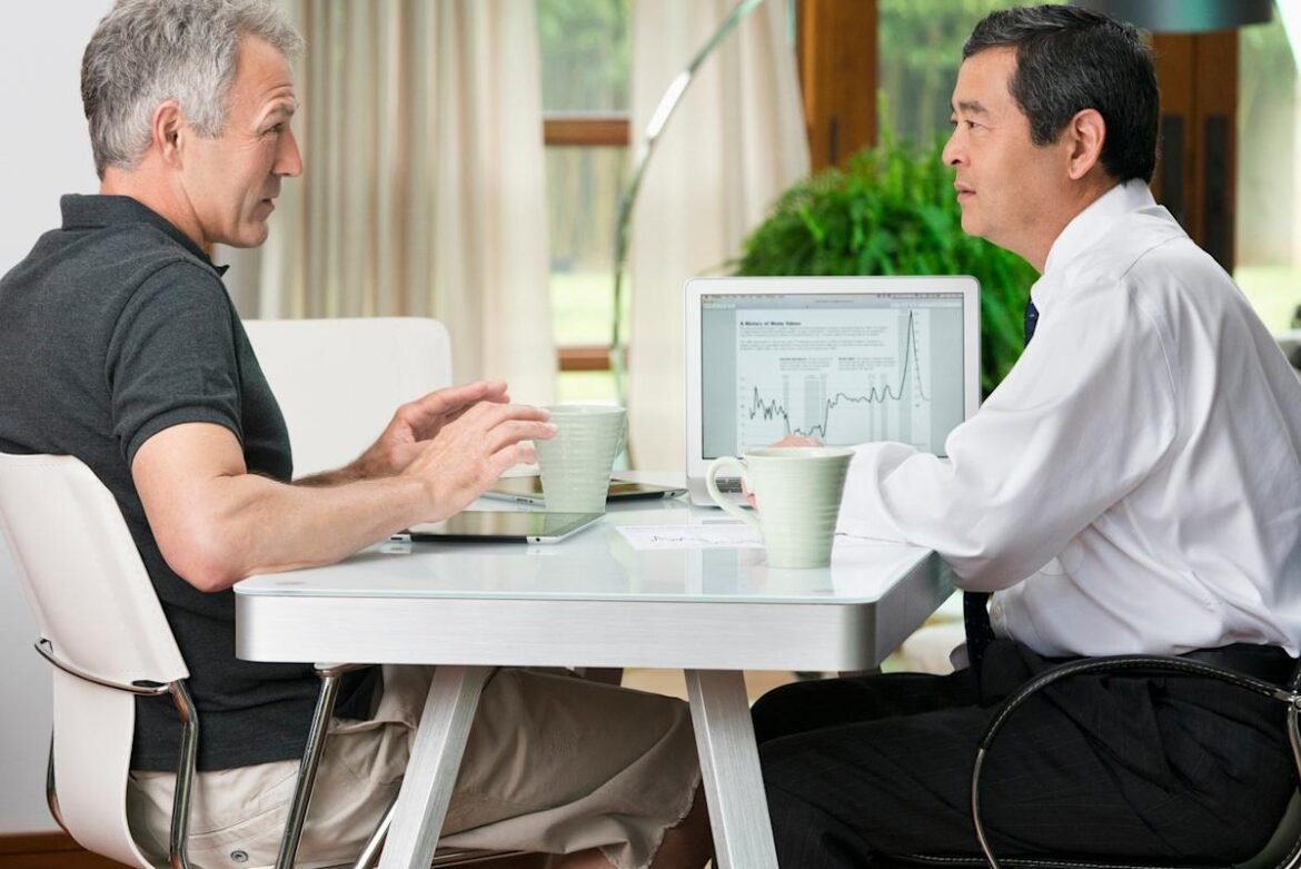 73% of Institutional Investors Are Bullish About This Set of Catalysts for XRP and Solana