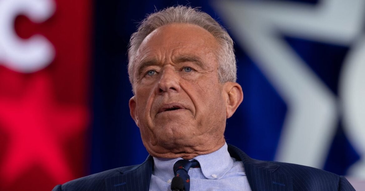 'Asinine BS': RFK Jr. Blasted Over This 'Genuinely Crazy' Trump Claim